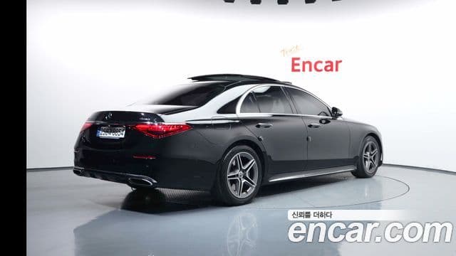 Mercedes-Benz S-Class 2021 — ფოტო 1/20