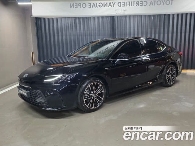 Toyota Camry 2025 — Şəkil 4/20