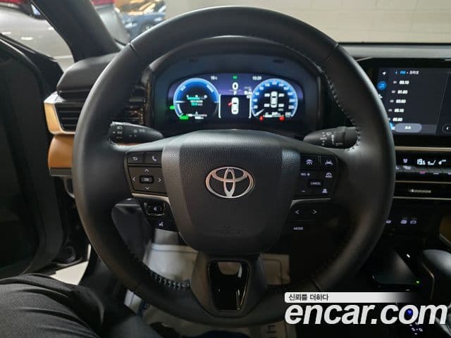 Toyota Camry 2025 — Şəkil 16/20