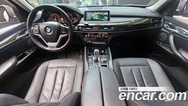 BMW X6 2018 — Şəkil 7/20