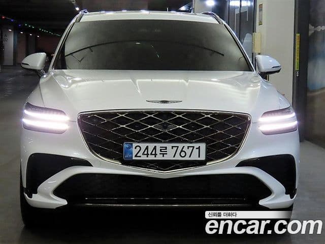 Genesis GV70 2025 — Şəkil 1/20
