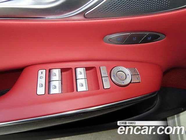 Genesis GV70 2025 — Şəkil 13/20