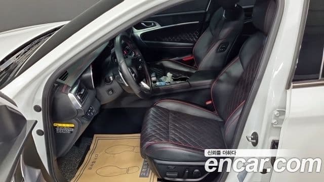 Genesis G70 2019 — Şəkil 10/19