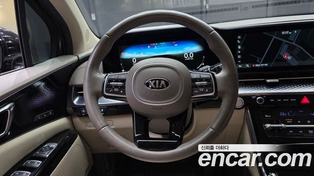 Kia Carnival 2021 — Şəkil 13/20