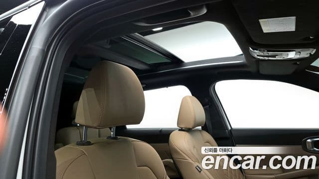 Kia Sorento 2024 — Şəkil 17/20