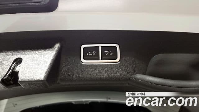 Kia Sorento 2024 — Photo 2/32