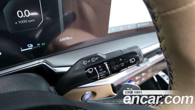Kia Sorento 2024 — Photo 3/32