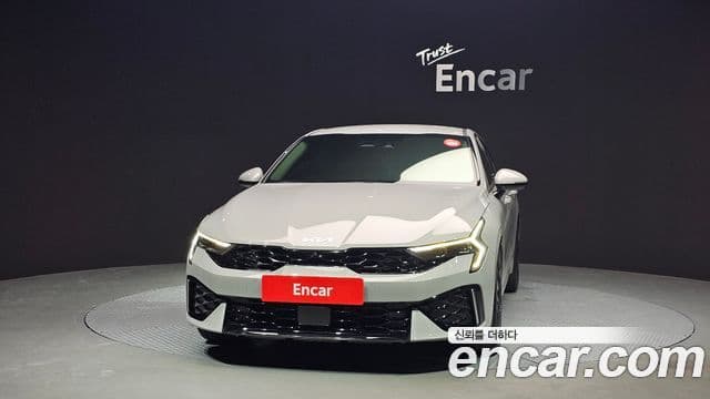 Kia K5 2023 — Şəkil 3/20