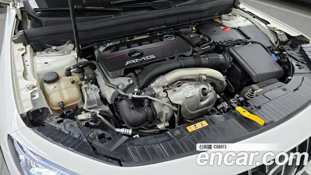 Mercedes-Benz GLB-Class 2021 — Şəkil 6/20