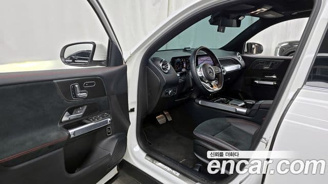 Mercedes-Benz GLB-Class 2021 — Şəkil 10/20