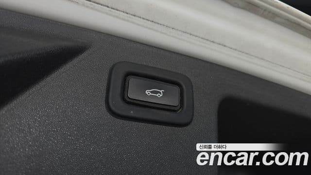 Land Rover Discovery Sport 2021 — Фото 20/20