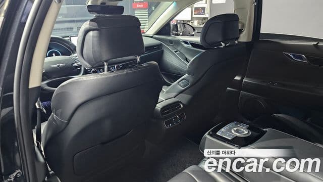 Genesis G80 2020 — Photo 28/32