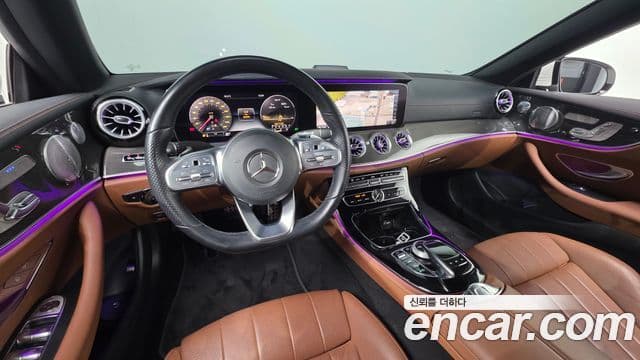 Mercedes-Benz E-Class 2020 — ფოტო 7/20