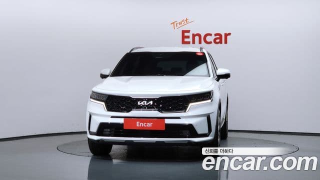 Kia Sorento 2023 — Фото 3/20