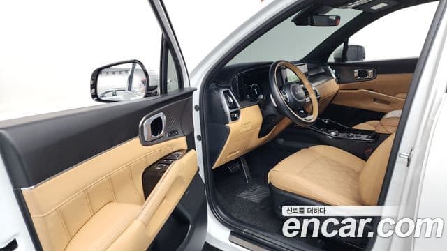 Kia Sorento 2023 — Фото 10/20