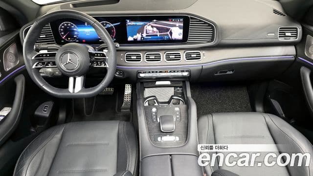 Mercedes-Benz GLE-Class 2024 — Photo 12/20