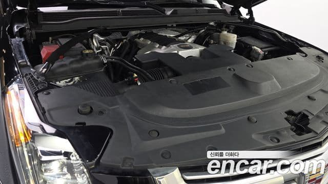 Cadillac Escalade 2018 — Şəkil 6/20