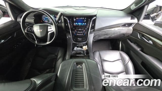 Cadillac Escalade 2018 — Şəkil 7/20