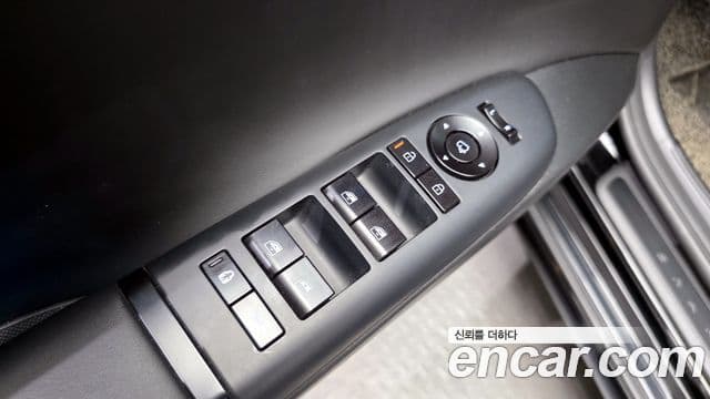 Hyundai Grandeur 2024 — ფოტო 13/20