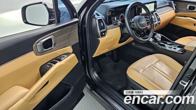 Kia Sorento 2023 — ფოტო 10/20