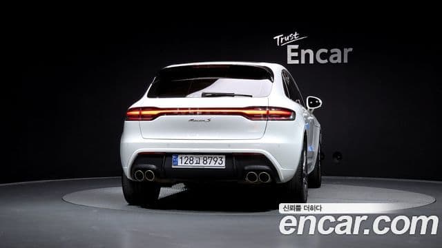 Porsche Macan 2022 — Şəkil 4/20