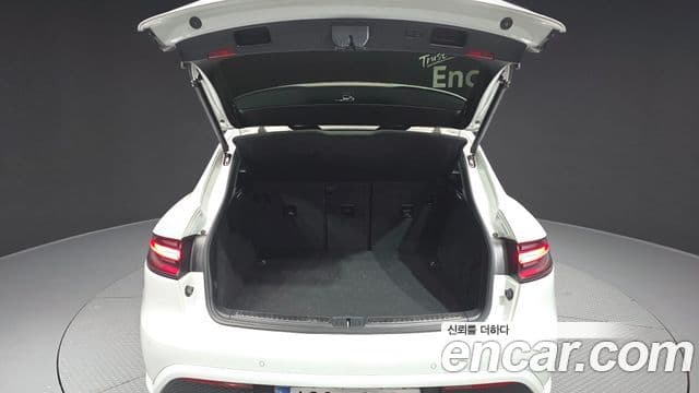 Porsche Macan 2022 — Şəkil 20/20