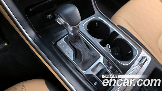 Kia Carnival 2021 — Фото 9/20
