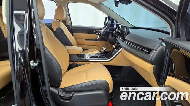 Kia Carnival 2021 — Фото 11/20