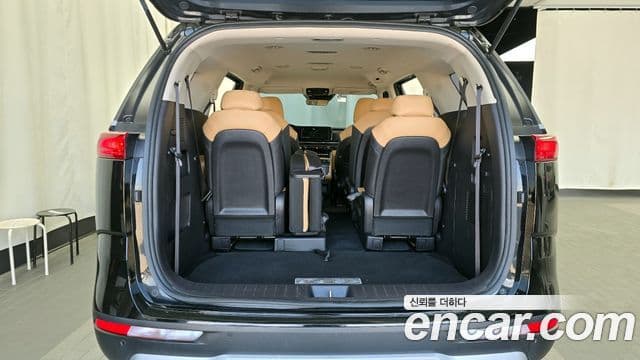 Kia Carnival 2021 — Фото 20/20