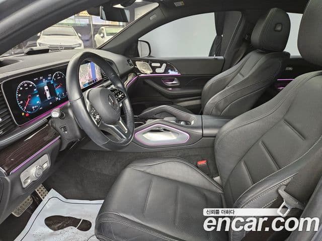 Mercedes-Benz GLE-Class 2022 — ფოტო 8/19