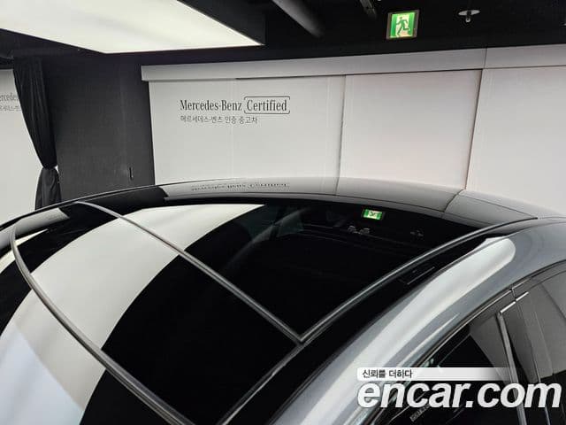 Mercedes-Benz GLE-Class 2022 — Şəkil 16/19