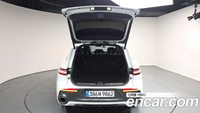Genesis GV70 2021 — ფოტო 20/20