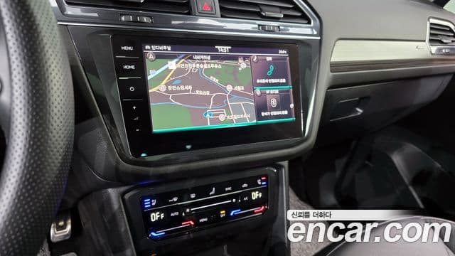 Volkswagen Tiguan Allspace 2022 — Şəkil 15/20