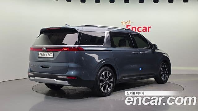 Kia Carnival 2020 — Şəkil 2/20