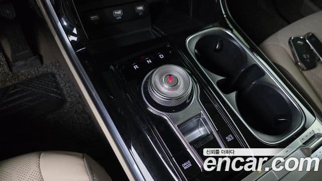 Kia Carnival 2020 — Şəkil 9/20