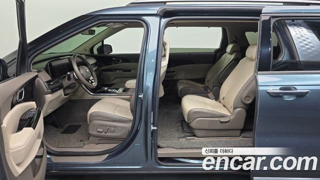 Kia Carnival 2020 — Şəkil 16/20