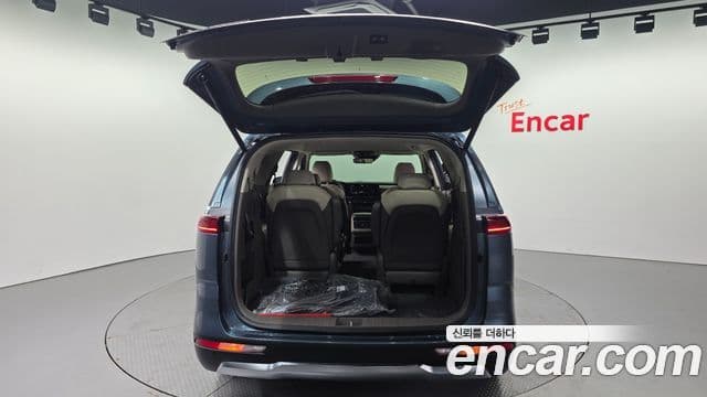Kia Carnival 2020 — Şəkil 19/20