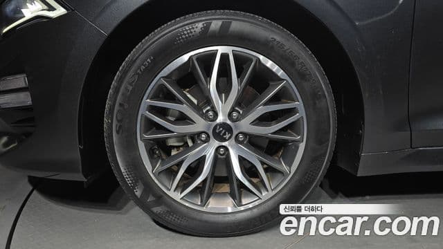 Kia K5 2021 — Şəkil 4/20