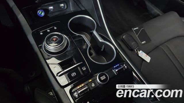 Kia K5 2021 — Şəkil 7/20