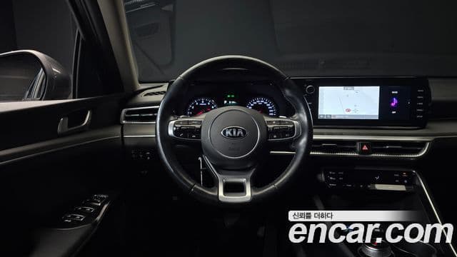 Kia K5 2021 — Şəkil 13/20