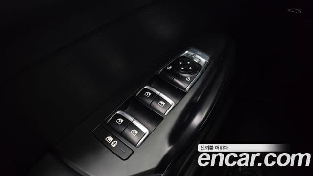 Kia K5 2021 — Şəkil 18/20