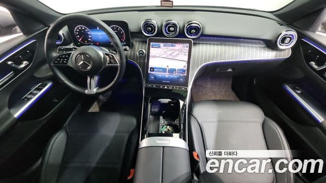 Mercedes-Benz C-Class 2022 — ფოტო 7/20