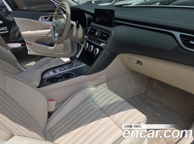 Genesis G70 2022 — ფოტო 17/20