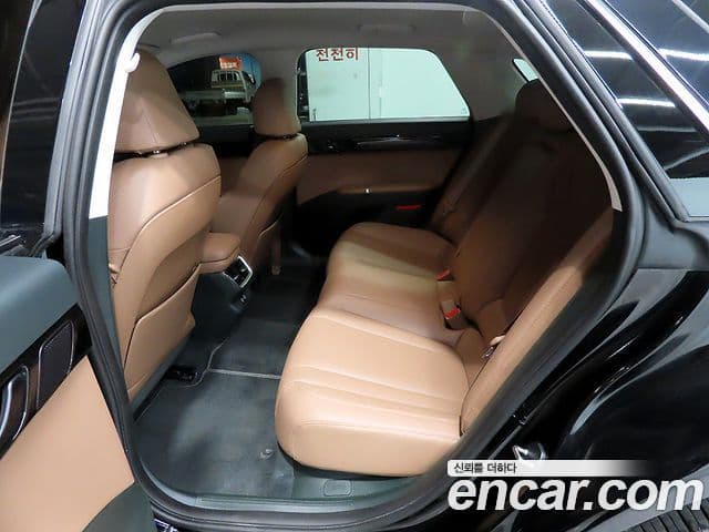 Hyundai Grandeur Hybrid 2024 — Photo 7/20