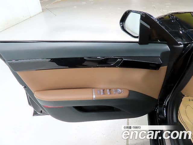 Hyundai Grandeur Hybrid 2024 — Photo 19/20