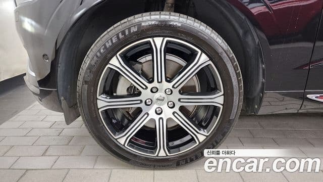 Volvo XC60 2021 — фото 5 из 20