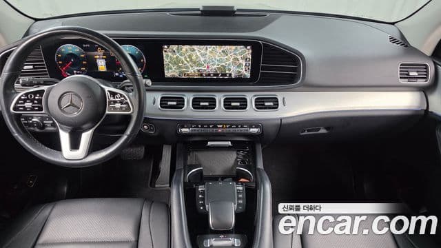 Mercedes-Benz GLE-Class 2020 — Şəkil 7/20