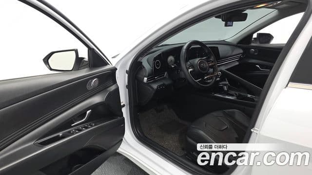 Hyundai Avante 2021 — Şəkil 10/20