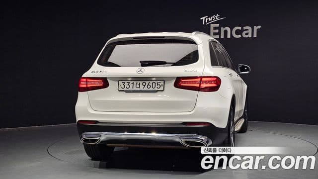 Mercedes-Benz GLC-Class 2019 — ფოტო 4/20