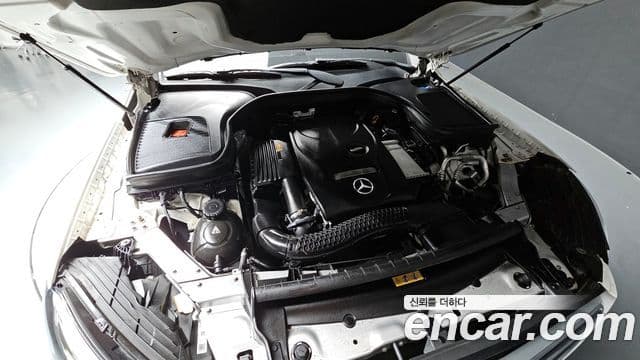 Mercedes-Benz GLC-Class 2019 — ფოტო 6/20